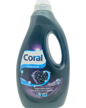 CORAL Płyn do prania 1,17L 26p. Black Velvet